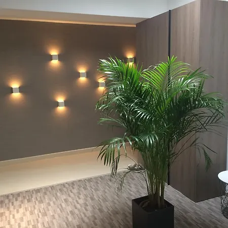Penthouse Retreat בראשוב